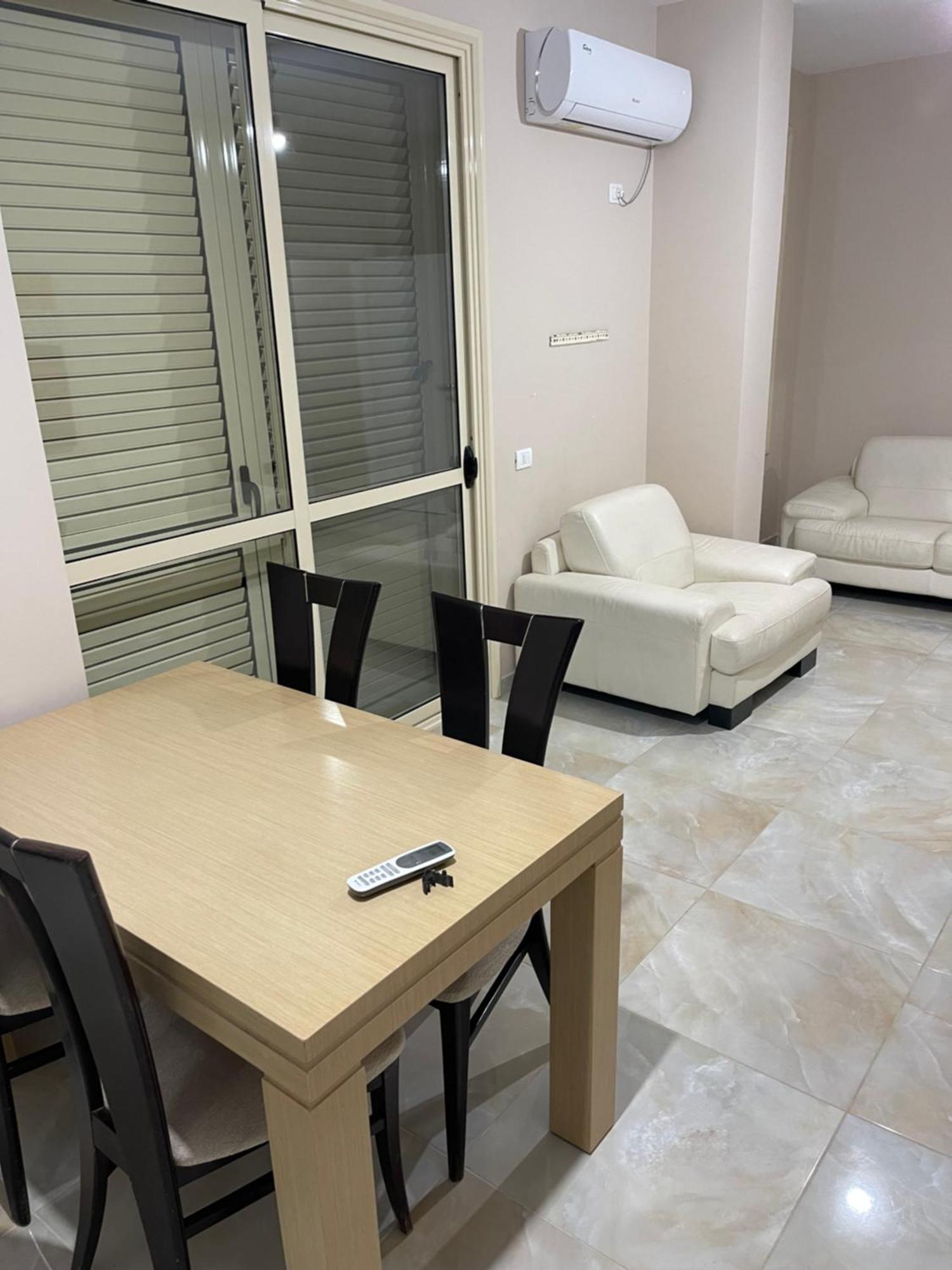 New Donantelo Hotel Влёра Экстерьер фото